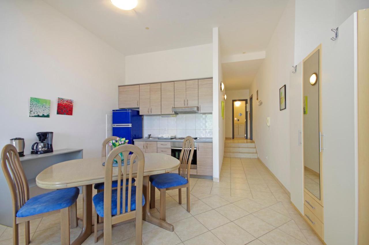 Matanovi Dvori Md Apartmán Makarská