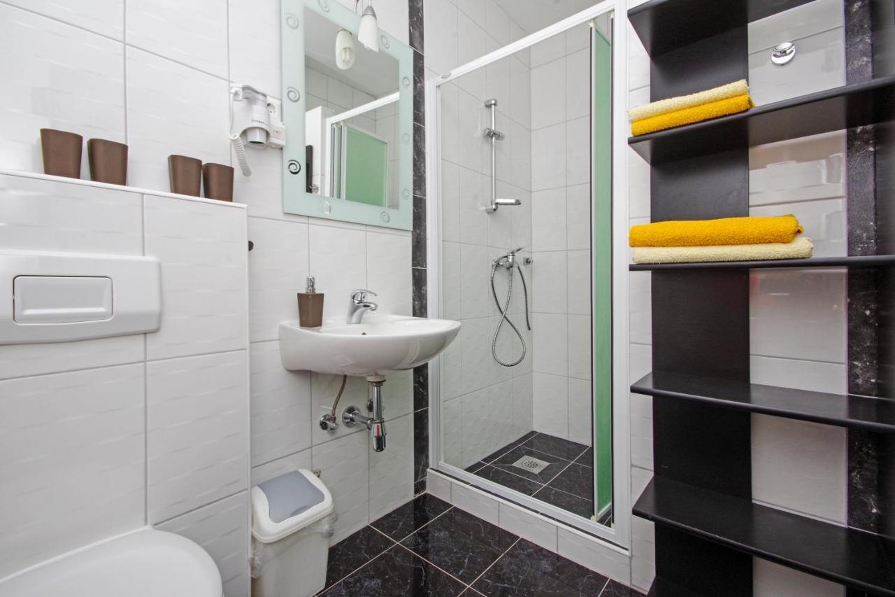 Matanovi Dvori Md Apartmán *